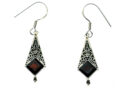Silver Earring Garnet Cut