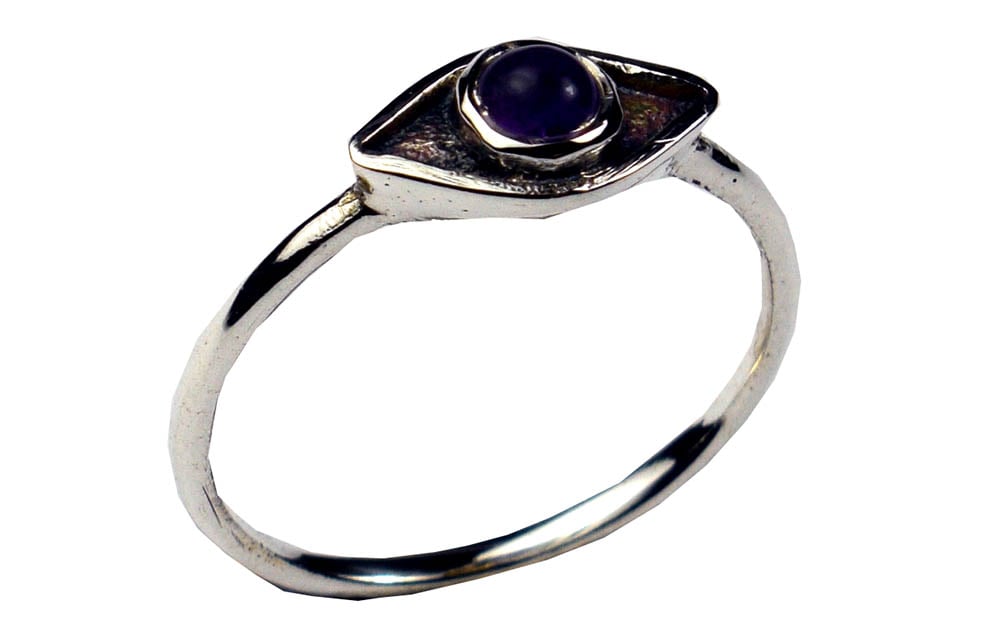 Silver Ring Eye With Stone