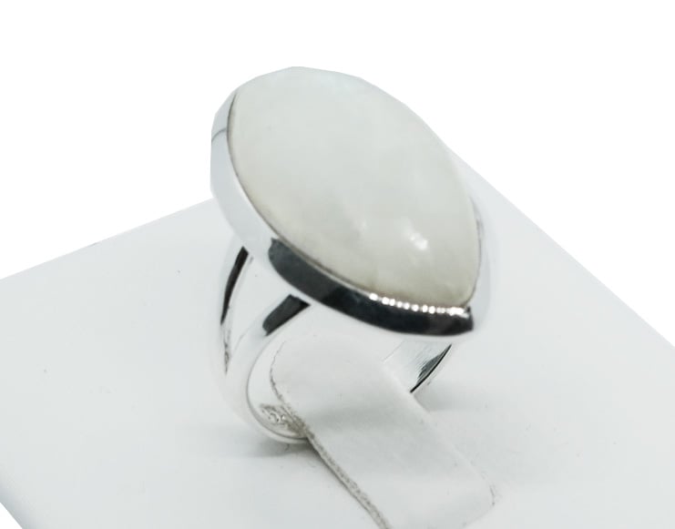Silver Ring Marquise Moonstone