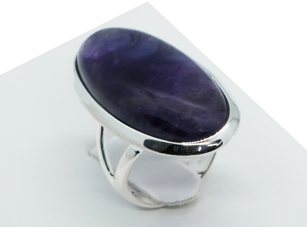 Silver Ring Oval Amethyst