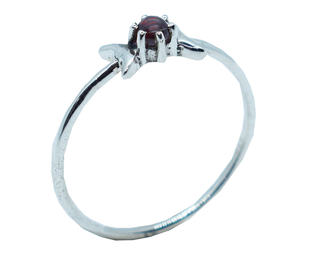 Silver Ring Triplemoon Garnet