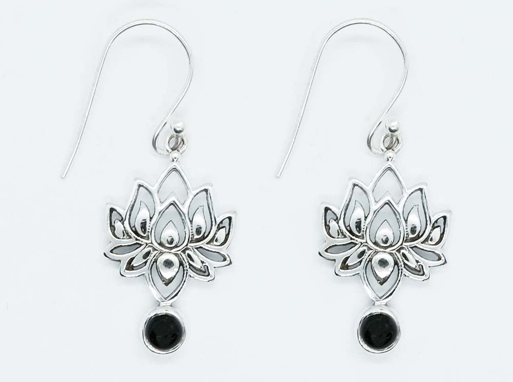 Silver Earring Lotus Onyx