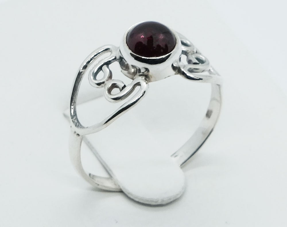 Silver Ring Hearts Garnet