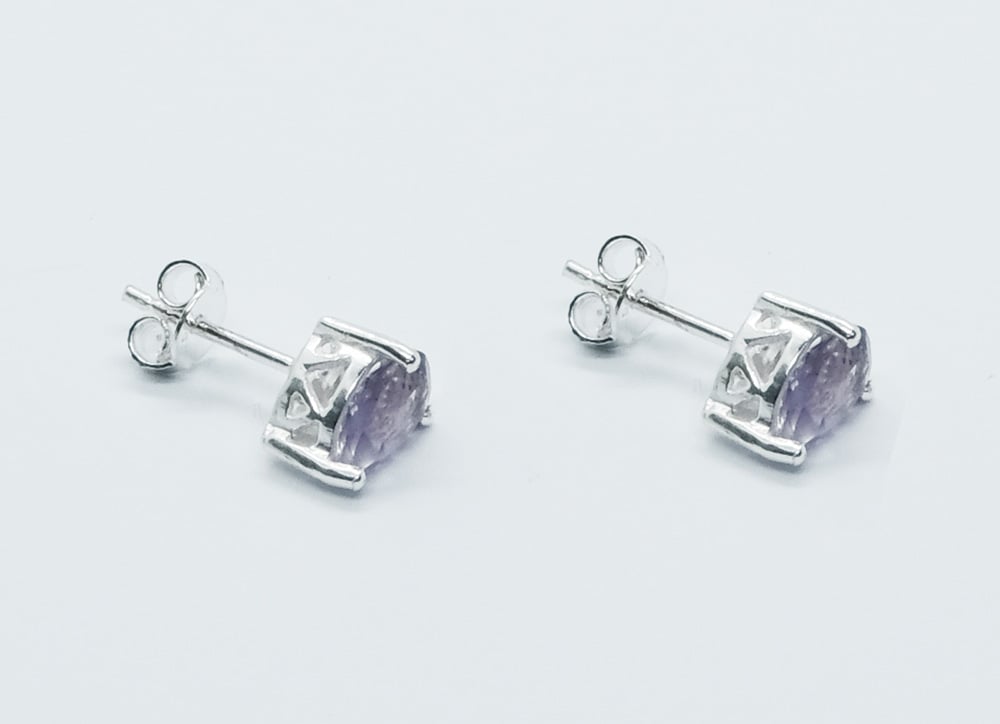 Silver Stud Cut Amethyst