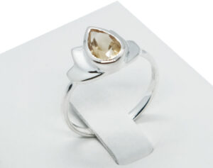 Silver Ring Cut Citrine Lotus