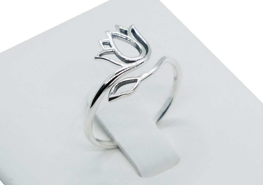 Silver Ring Tulip
