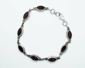 Silver Bracelet Ruby Cut