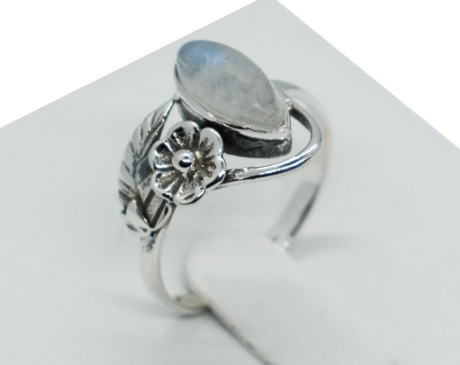 Silver Ring Flower Moonstone