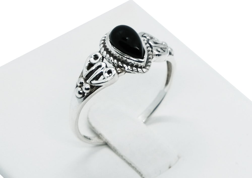 Silver Ring Teardrop Onyx