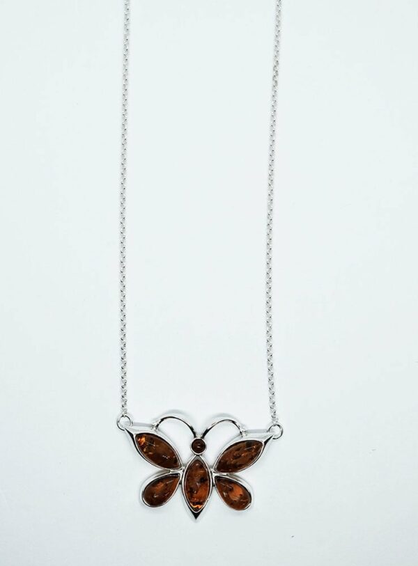 Silver Necklace Amber B/Fly