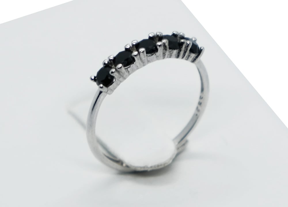 Silver Ring 5 Black Spinel Adjustable