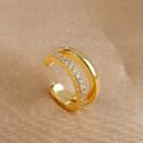 Stud C Shape Design Gold