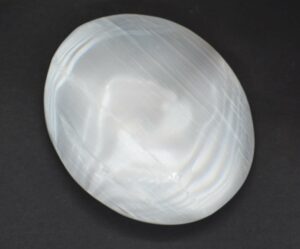 Selenite Palmstone 6X5cm