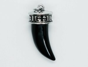 Pendant Horn Obsidian