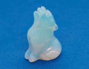 Wolf Opalite 4cm