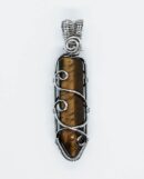 Pendant Point Wired Tiger eye