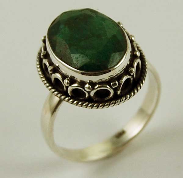Silver Ring Oval Emerald