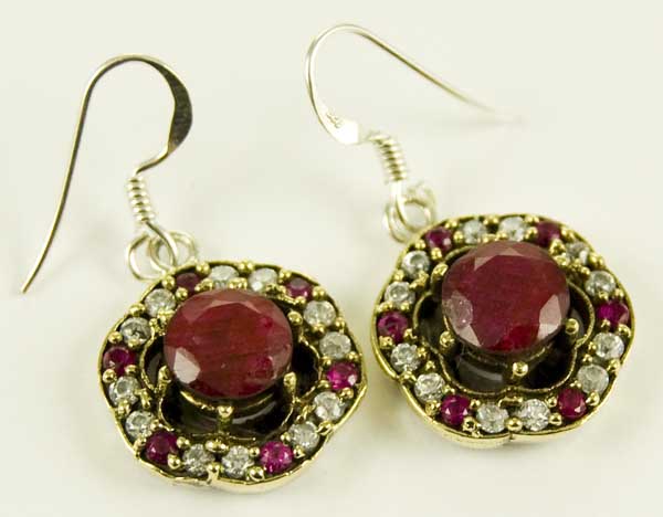 Silver Earring Ruby Circle
