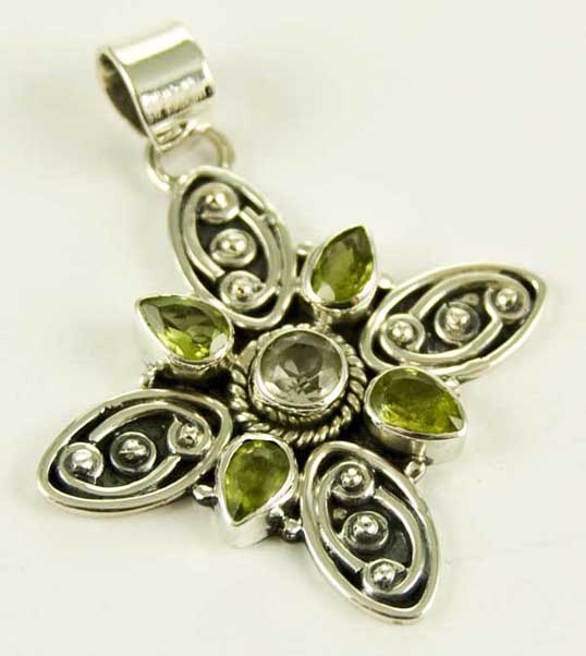 Silver Pendant Butterfly Emera