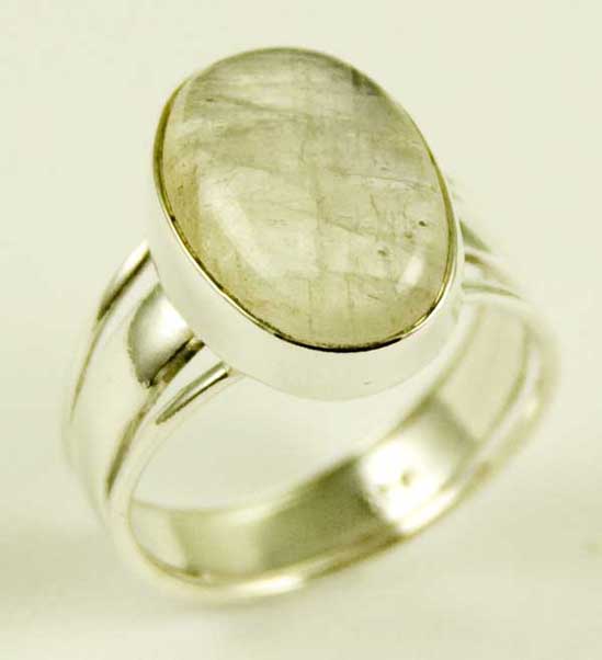 Silver Ring Moonstone Cab