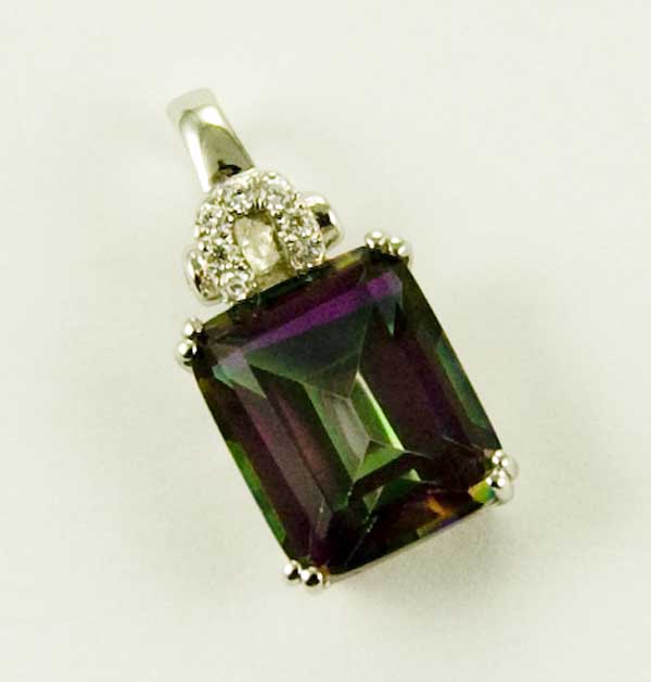 Silver Pendant Mystic Quartz