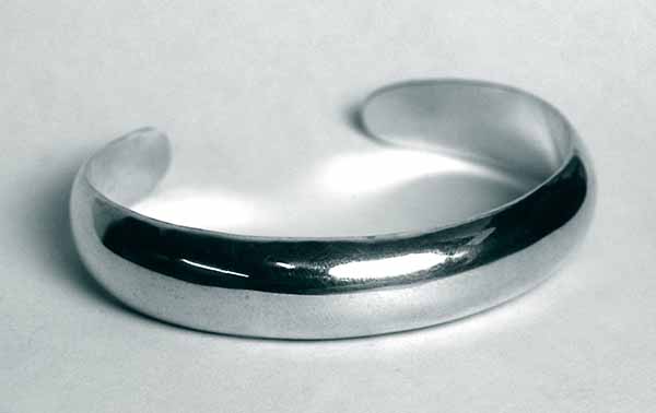 Silver Bangle Plain Style