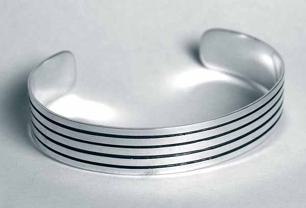 Silver Bangle With 4 Lines