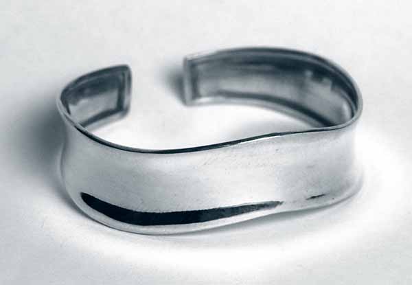 Silver Bangle Plain Wavy