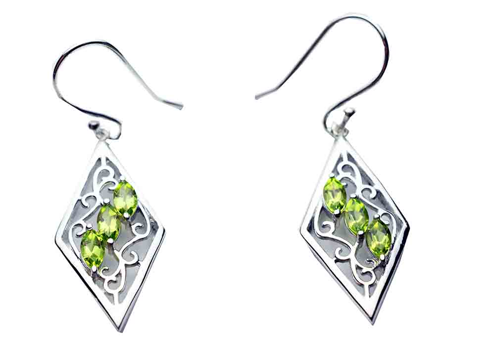 Silver Earring Triple Peridot