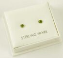 Earring Silver Peridot Stone Claw 2mm