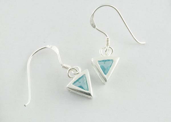 Silver Earring Triangle Stone