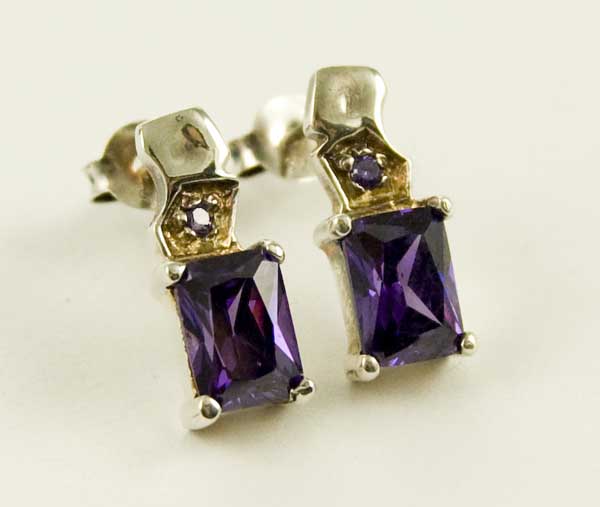 Silver Earring Cz Square Purpl