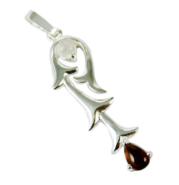 Silver Pendant Flower Garnet