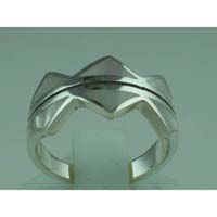 Silver Ring Triangle