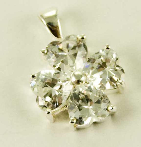 Silver Pendant Flower Clear