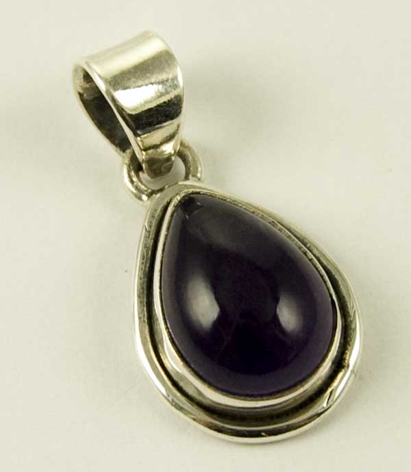 Silver Pendant Tear Drop Stone
