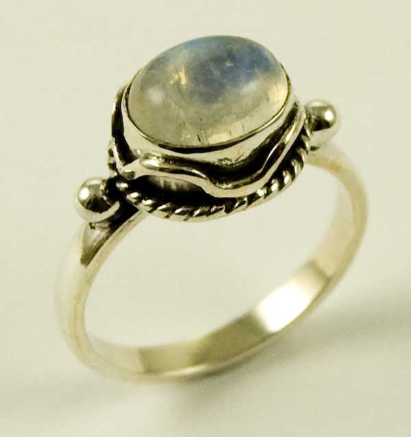 Silver Ring Moonstone Oval
