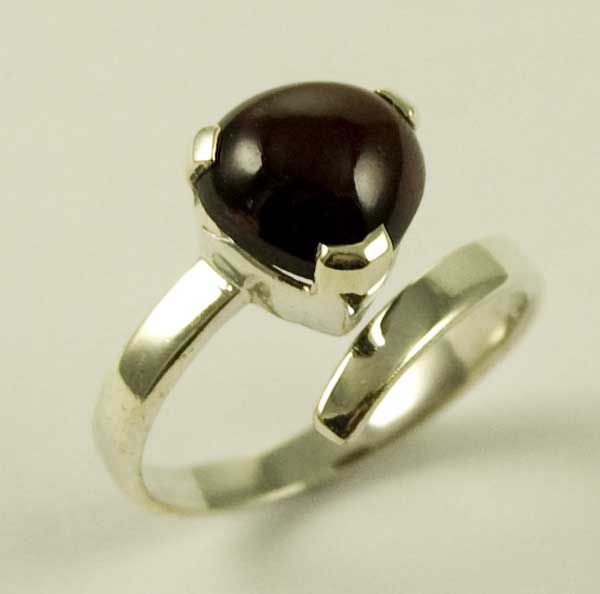 Silver Ring Garnet Ball