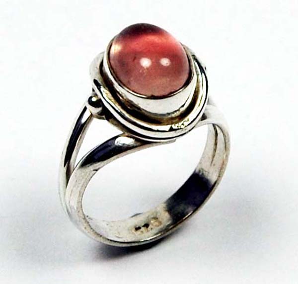 Ring Silver Oval Stone Plain Rose Quartz