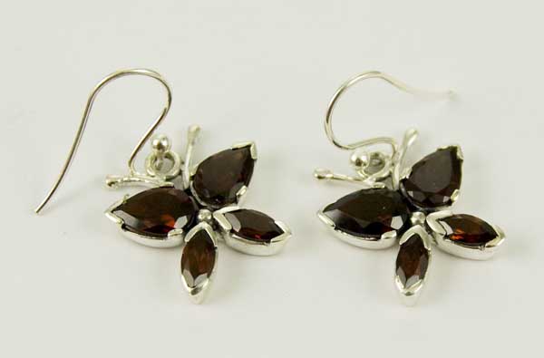 Earring Silver Butterfly Garnet