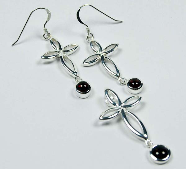 Pendant And Earring Set With Fancy Cross Garnet