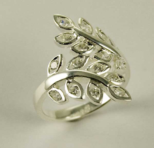 Ring Silver Leaves Clear