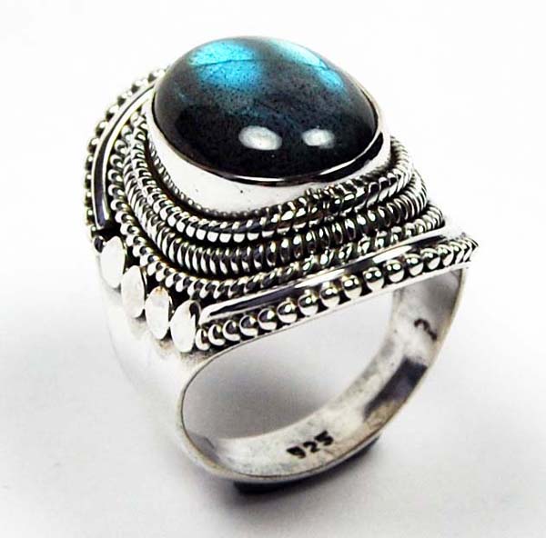 Ring Silver Oval Stone Labradorite