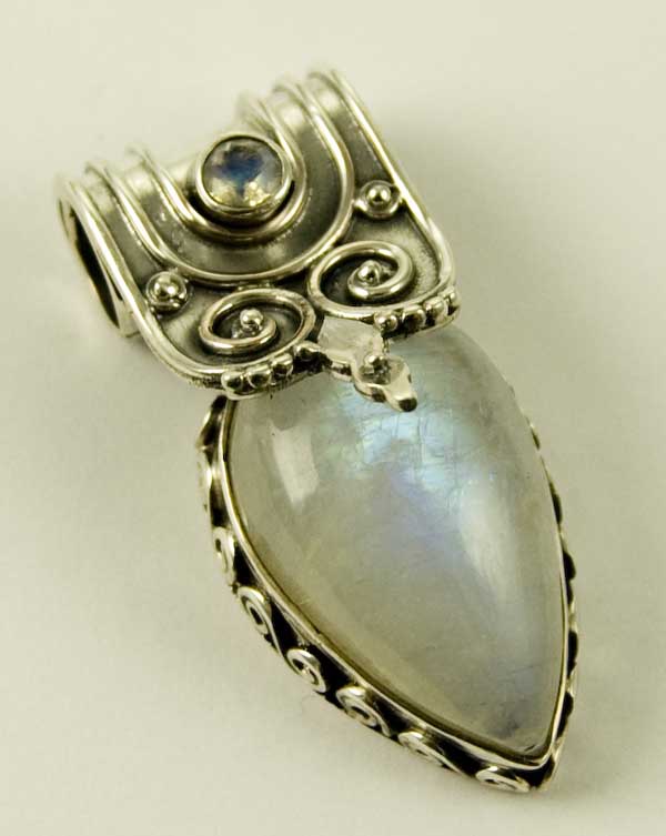 Silver Pendant Tear Drop Stone