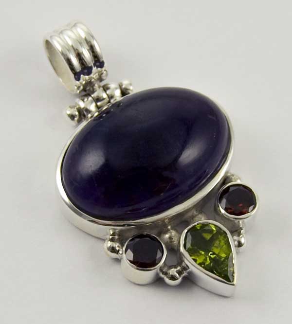 Pendant Silver Oval Amethyst