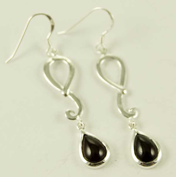 Silver Earring Fancy Drop Garnet