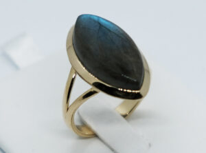 Gold PL Ring Marquis Labradorite